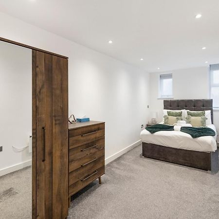 Spacious Luxury Apartment King Bed - Central Location Londra Esterno foto