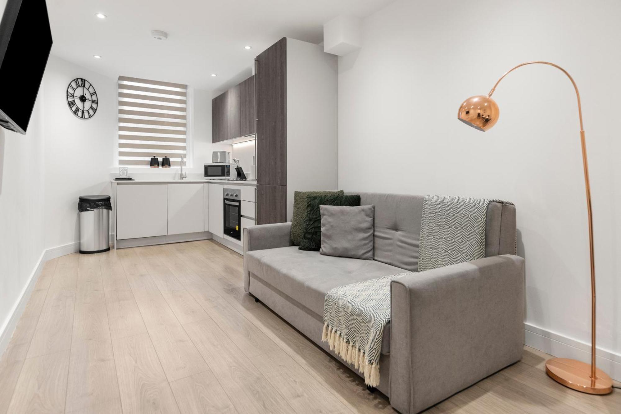 Spacious Luxury Apartment King Bed - Central Location Londra Esterno foto
